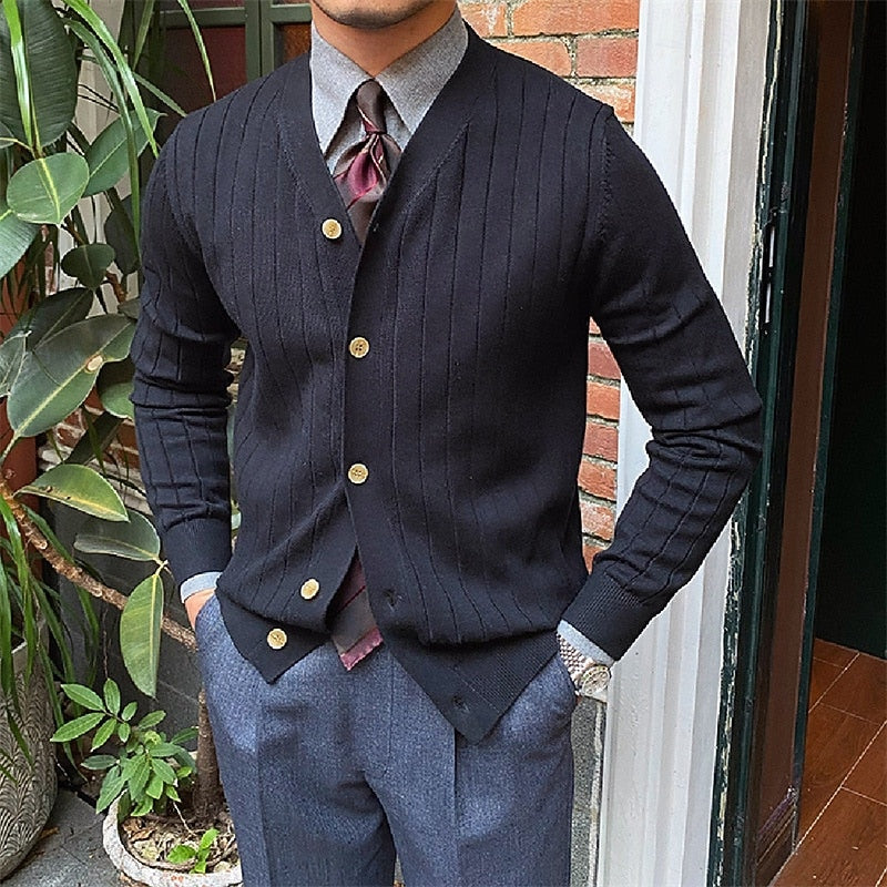 Vincent | Ribbet V-Hals Knap Cardigan